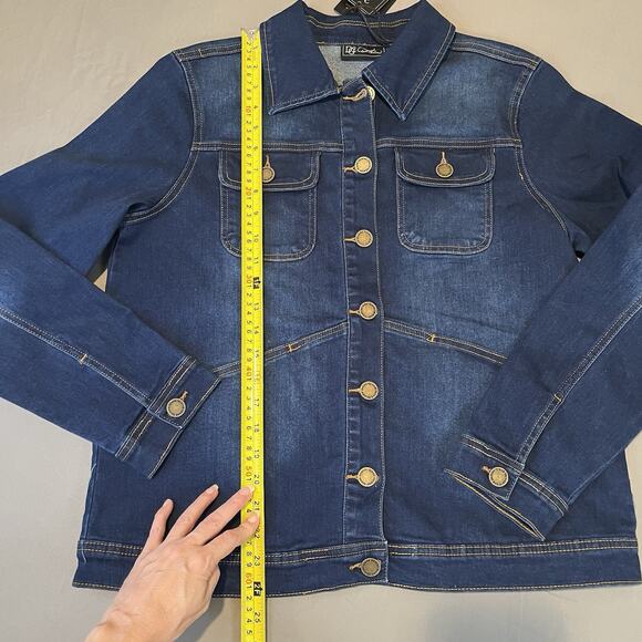 Women's DG2 Diane Gilman Denim Jacket Med Dragon Annivers Rhinestone Embroidered - Picture 4 of 9